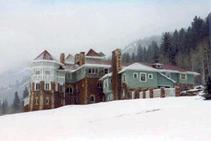 Osgood Castle / Cleveholm in the snow, 1994.