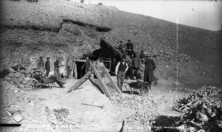 The Gold King Mine near Cripple Creek, 1892.