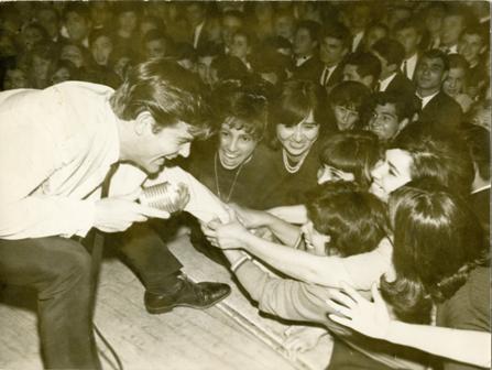 Reed performs in Argentina in 1967