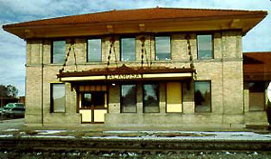 Color photo of the Denver & Rio Grande Railroad Depot (Alamosa County Offices) (5AL.251).