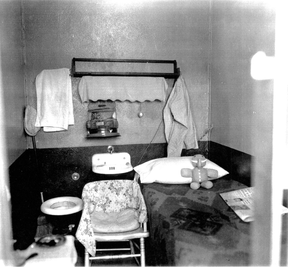 Interior of female cell, 1909.