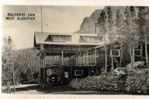 An historic photograph of the west elevation of the Baldpate Inn