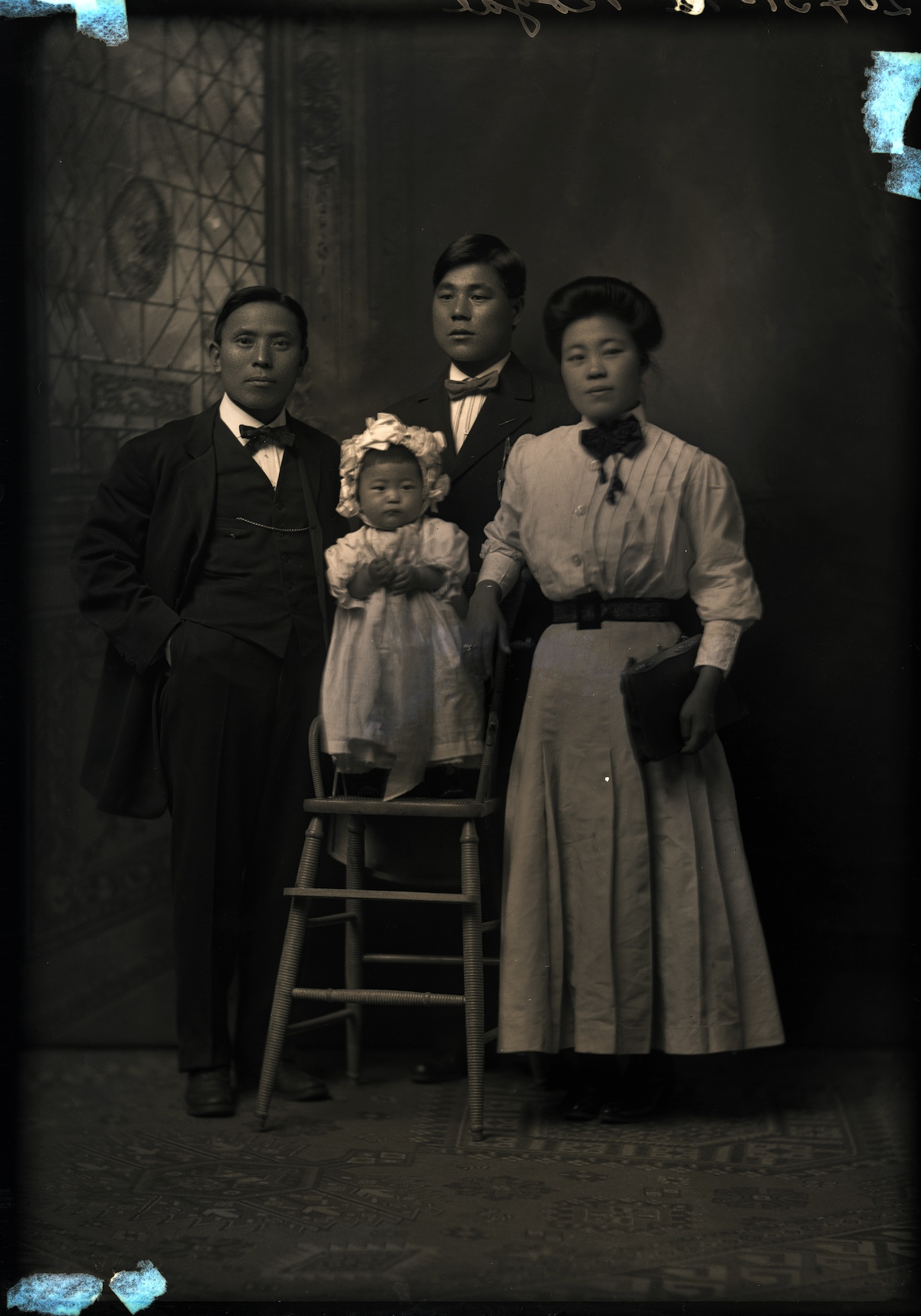 The O’Khiro family in 1910. 