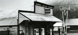 1983 Conoco Station