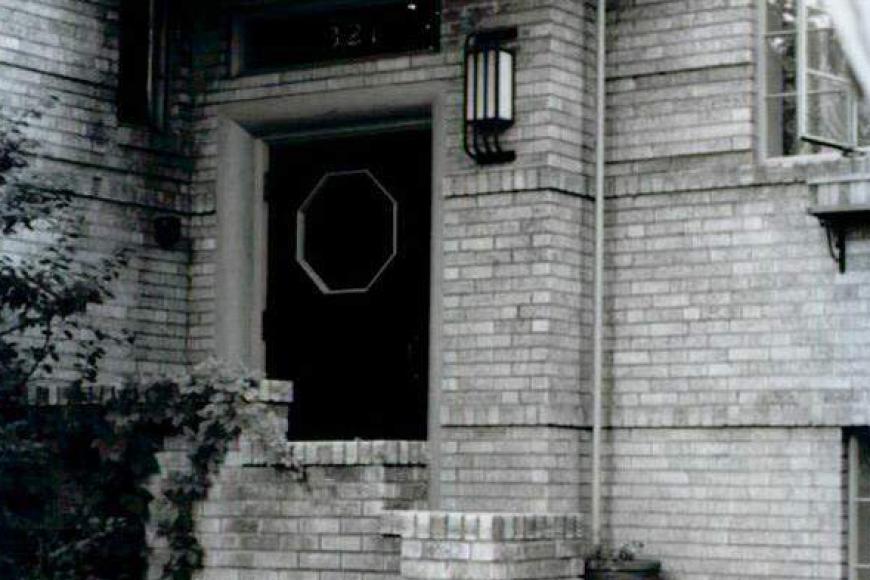 Entry way at the Stanley Arms Apartments, 1998