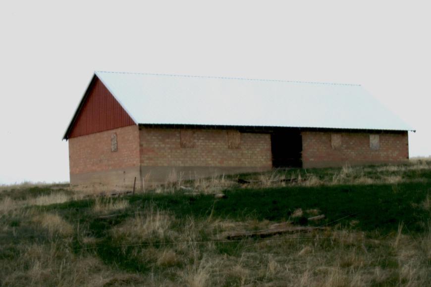 1927 Tile barn on the Kochis Farms. Photo taken 2016.