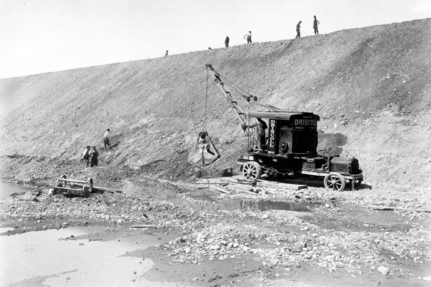 Levee Construction in Pueblo, 1920s