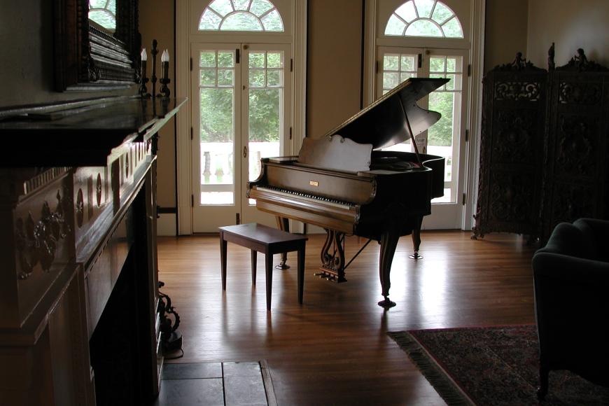 Grant-Humphreys Piano