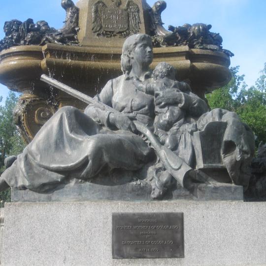 Pioneer Mothers statue